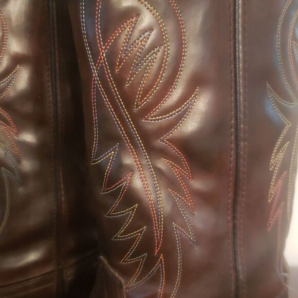 Gently Used Bronco Faux Leather Cowboy Boots Sz 10D main image 13